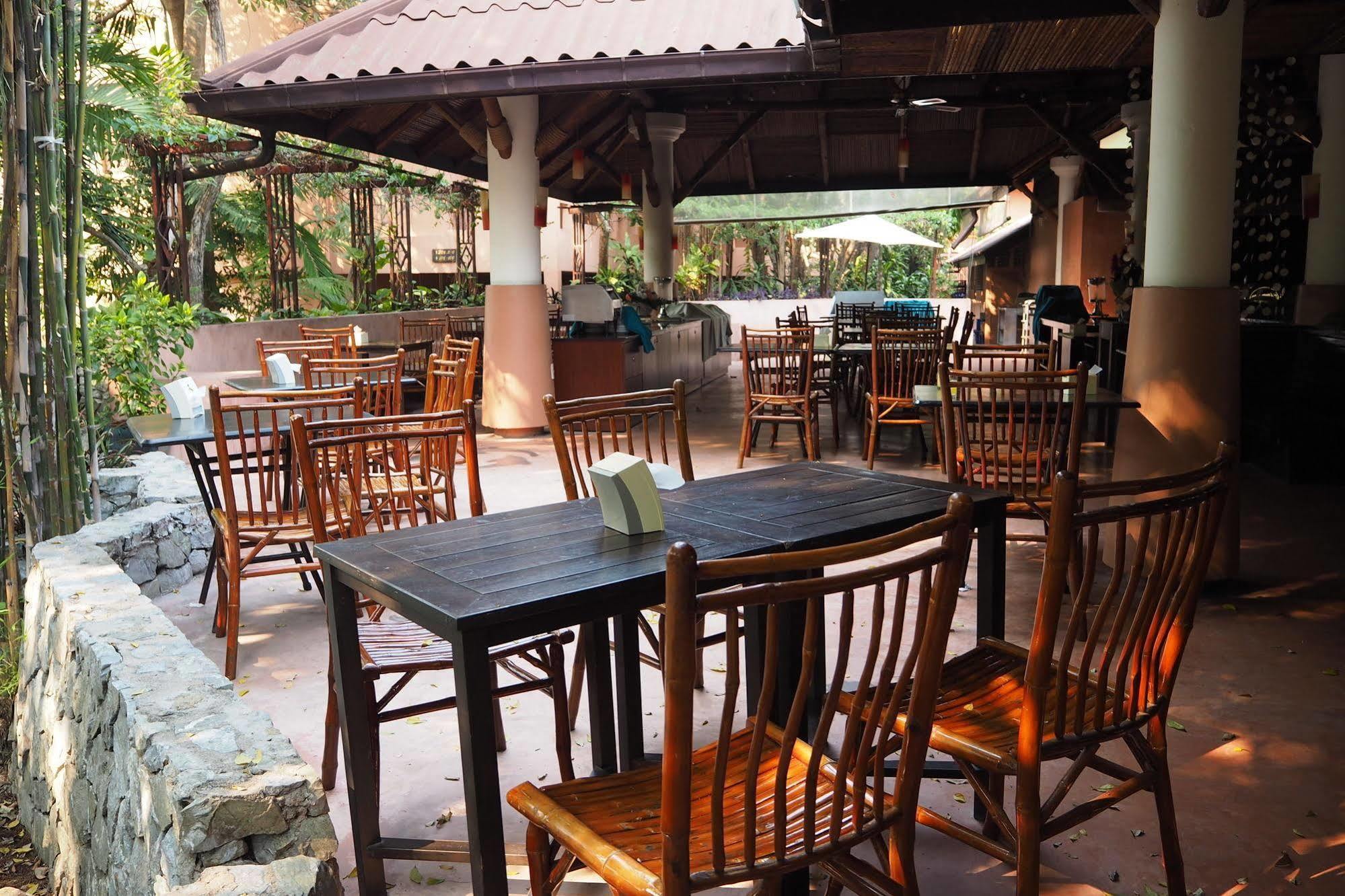 Loma Resort & Spa Pattaya Extérieur photo
